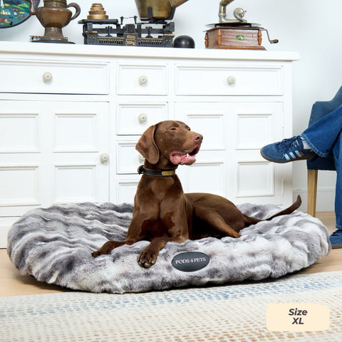 Luxe Bubble Faux Fur Machine Washable Dog Bed - Two Tone Grey